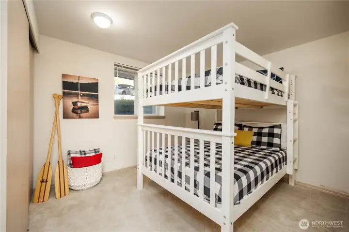2nd Bedroom