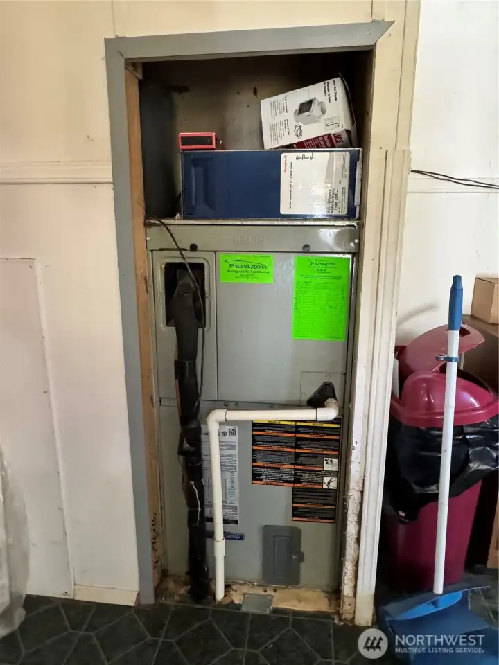 Furnace