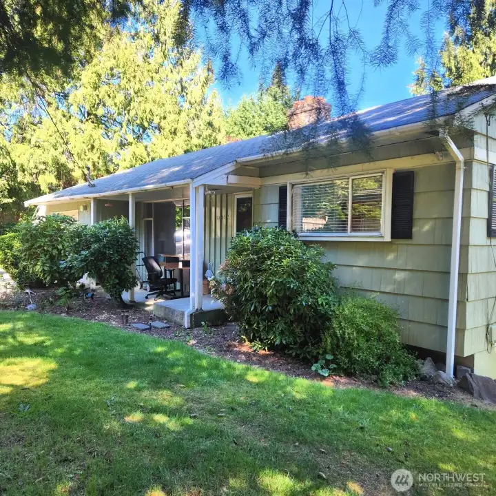 Side view of front of house that is currently on lot