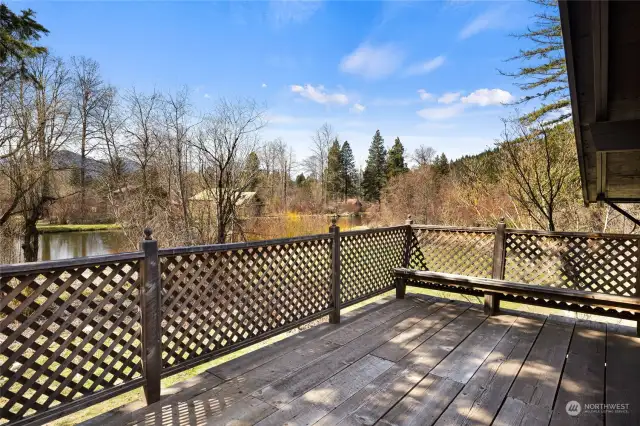 Upper floor deck off the primary bedroom.