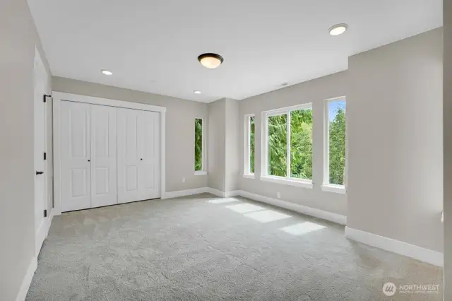 4th bedroom not staged