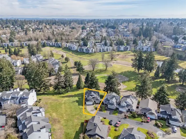 Immaculately maintained and picturesque neighborhood!