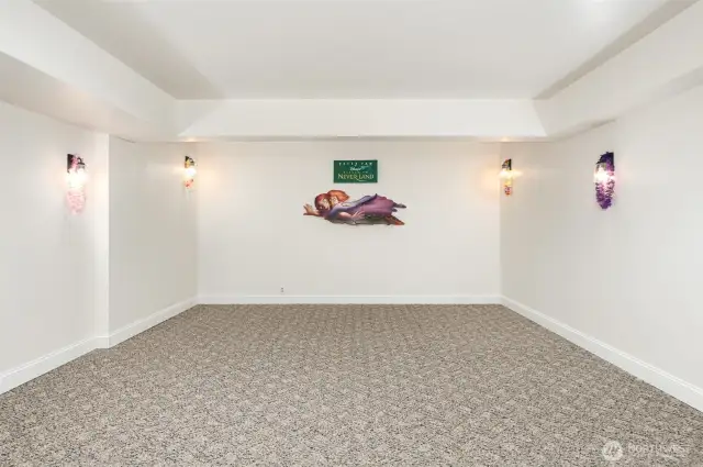 Bonus or bedroom. You have more options than in the typical home.