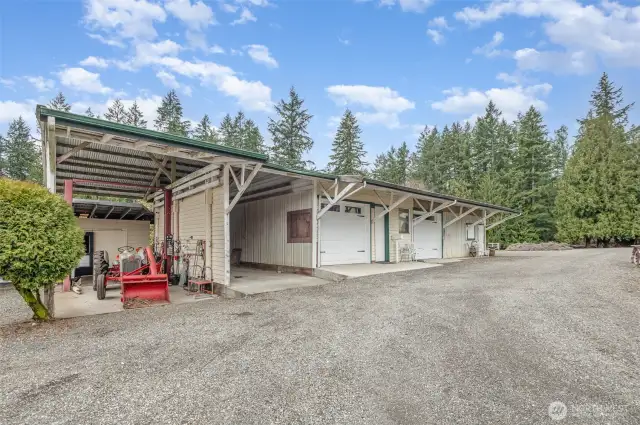 Another view of the garage. Don't miss the stables behind this space as well