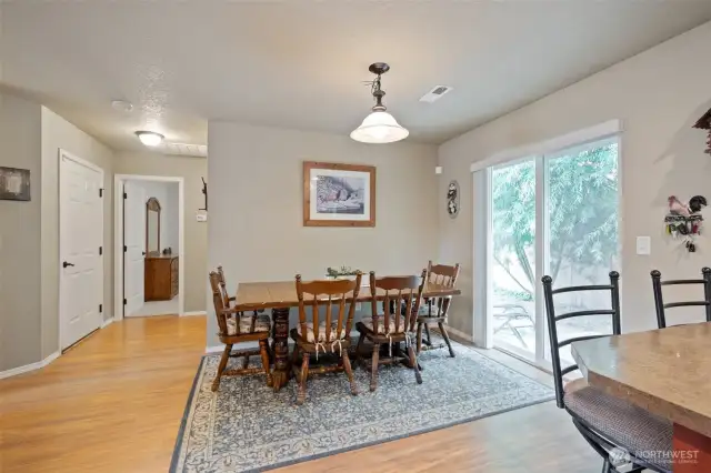 Kitchen/Dining Room