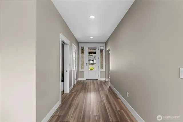 Grand entry way with tall ceilings