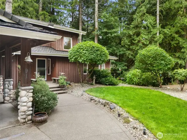 Welcome Home to 91 E Westlake Drive.