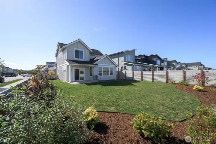Best location in Larrabee Springs!