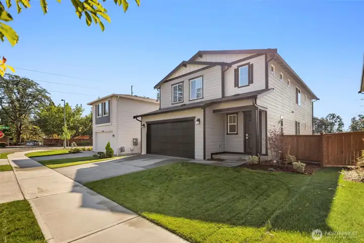 Come see this brand new home built by KB Homes in 2025 / Over 2,600 sq ft of living space