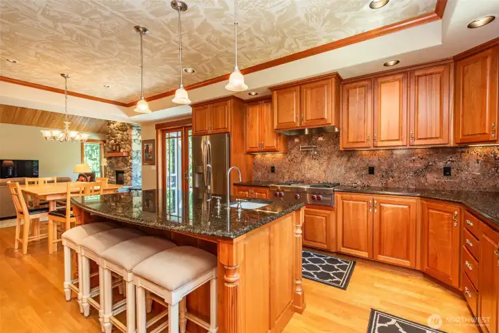 Abundant Cherry Cabinets & Granite Slabs
