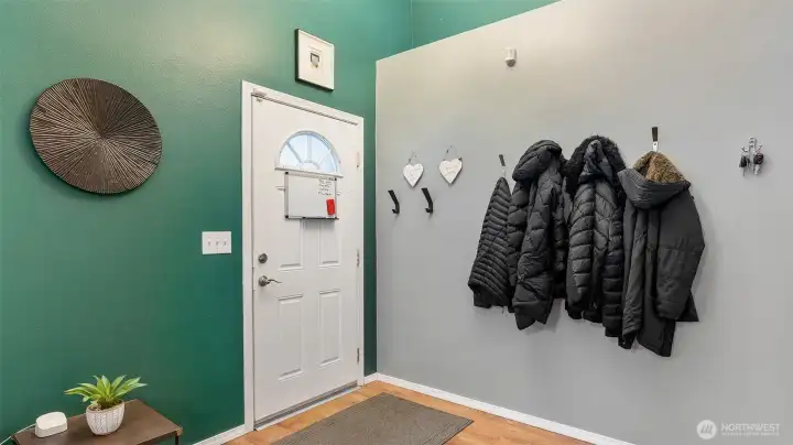 Lots of handy hooks for your coats.