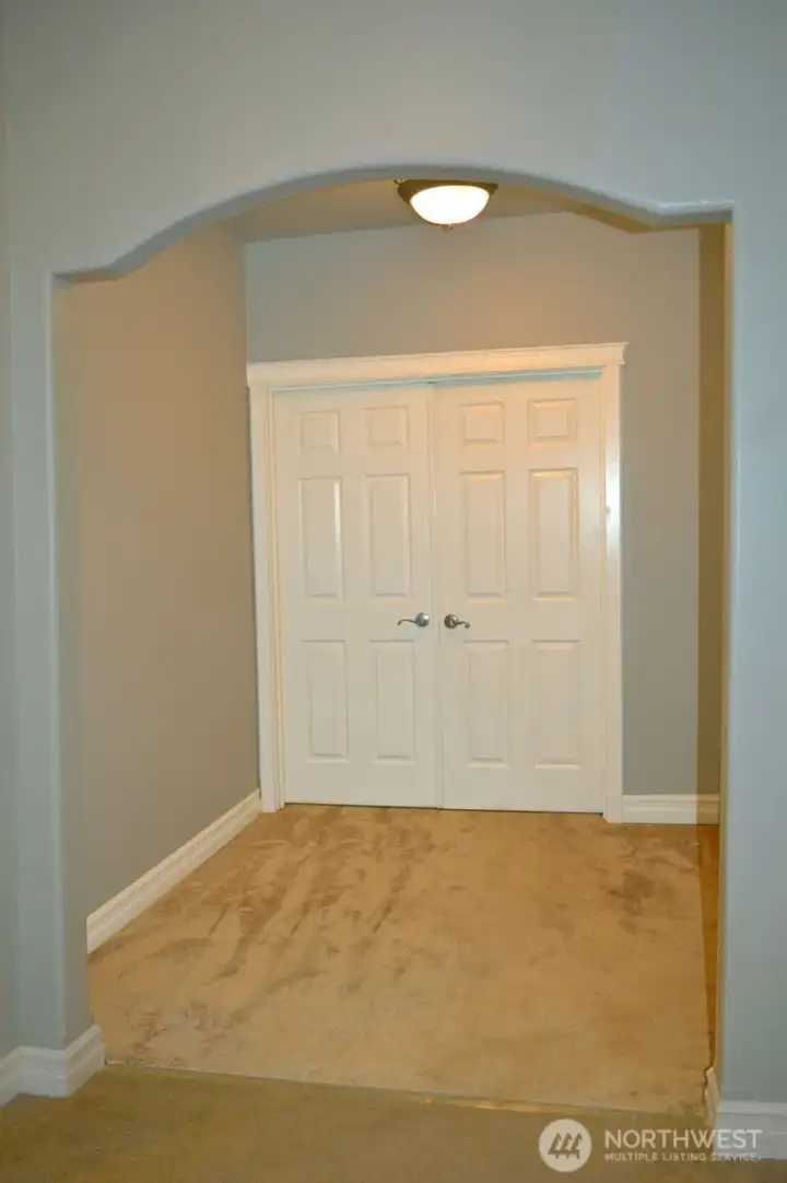 Primary Bedroom Foyer