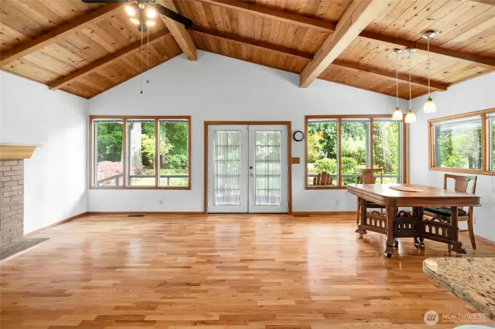 Large open concept living rm & Dining.