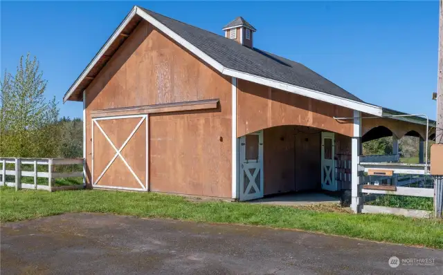 24X36 Two stall barn with plenty of storage and loft for hay