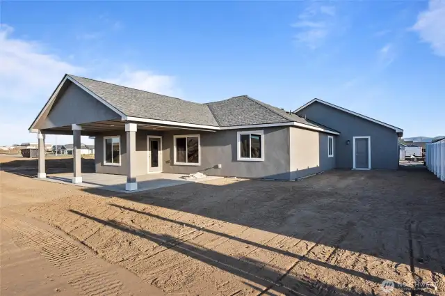 All images used are for illustrative purposes. In some cases it may not be possible to show photographs of the exact property, and we will utilize previous show home photography or photograph of another similar property. Images are for guidance only and may not necessarily represent a true and accurate depiction of the condition of property.