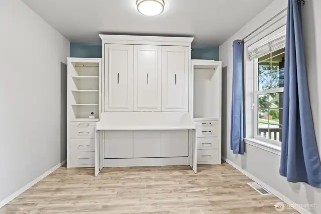 Built in desk
