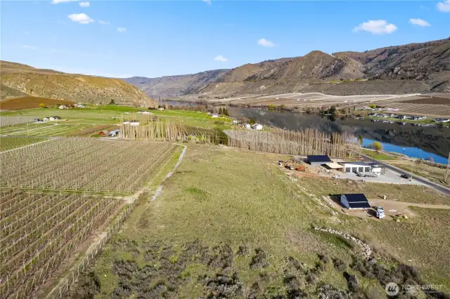 Building lot w/spectacular views of Columbia River!