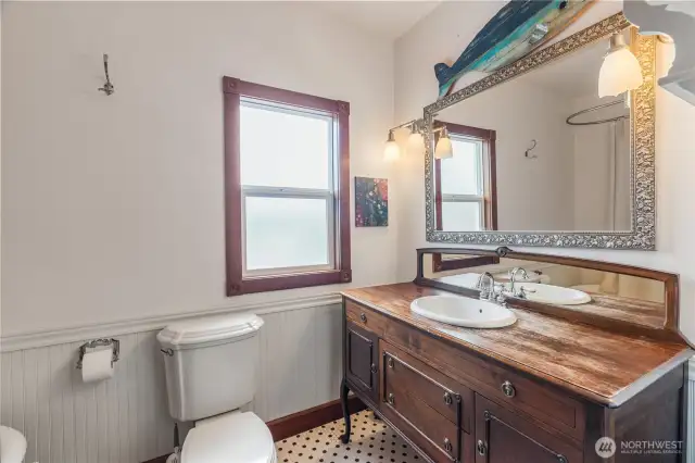 primary full bath with claw foot tub/shower