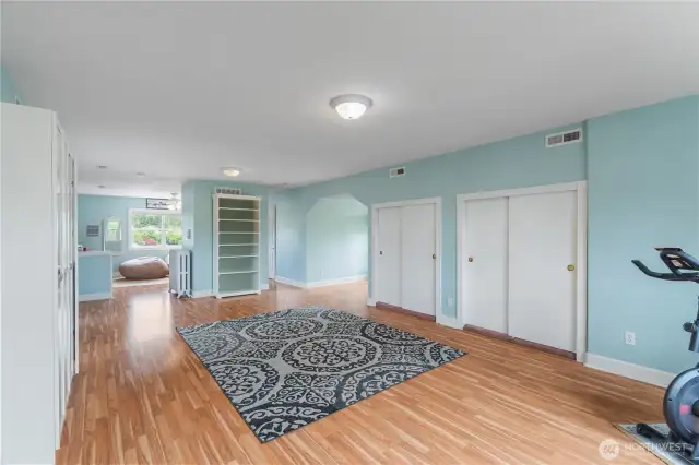 3rd floor bonus room