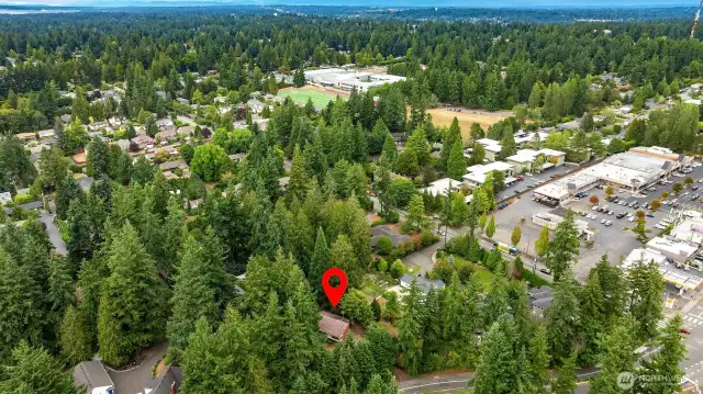 Half Block from QFC, Swedish, Laurndromat, Santa Fe Cafe, and more!