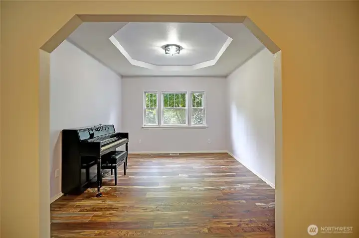 Dining room with beautiful & unique arch design!