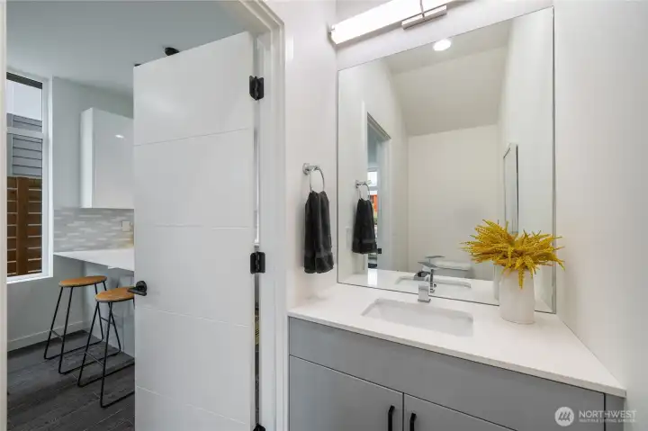 Powder room on the main