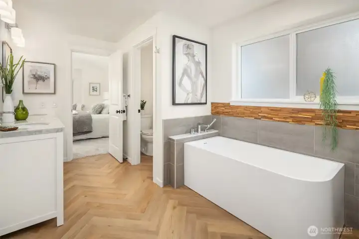 Separate Bath in Primary for Relaxing