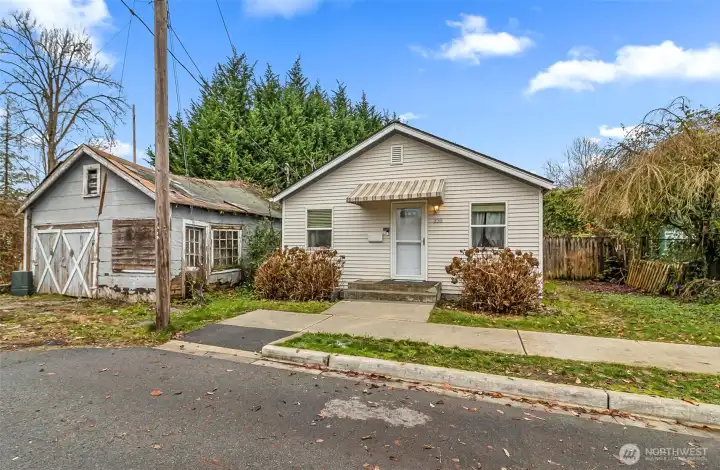 Sale Includes 2 Parcels~Garage lot is 2614 Square Feet & House lot is 5663 Square Feet