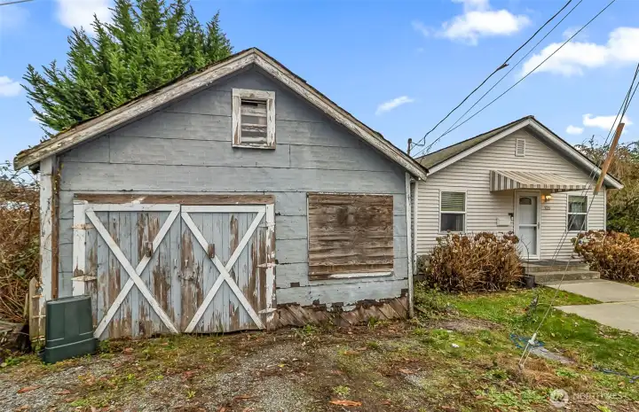 Garage in "Tear Down" Condition is Situated on the Second Lot~Both Lots are Incuded in the Sale~320 Square Feet
