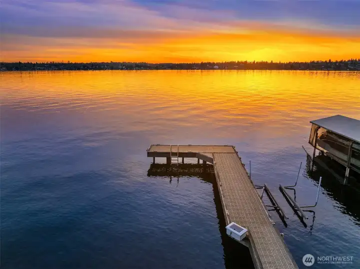 68' dock with boat lift newly installed in 2017