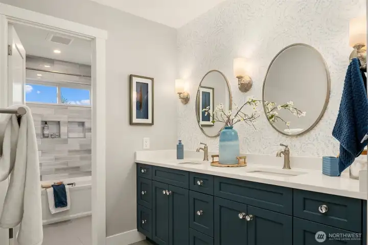 Bathroom on the bedroom level.