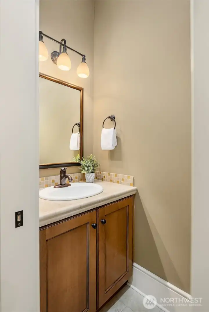 2nd powder room in mudroom