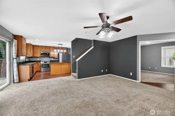 Ceiling fan   Slider out to rear yard and patio