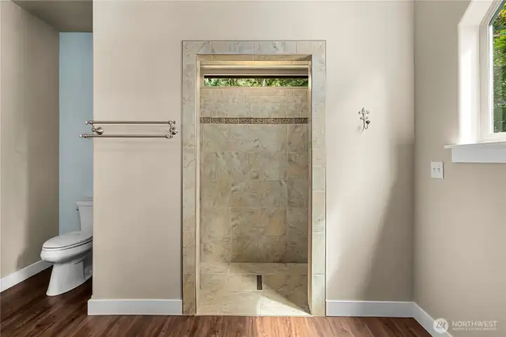 Walk in shower