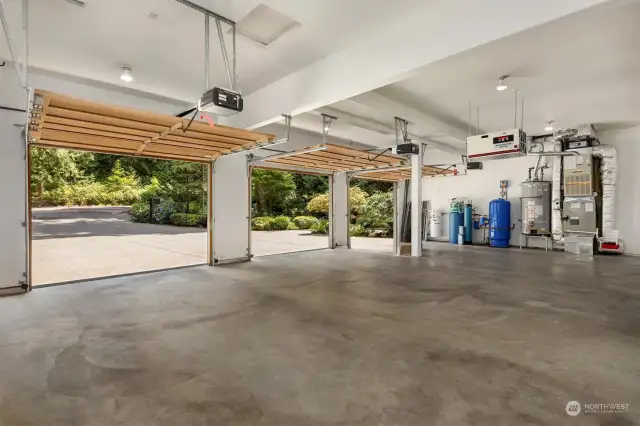 1,246 square foot garage with room for storage and a large shop.