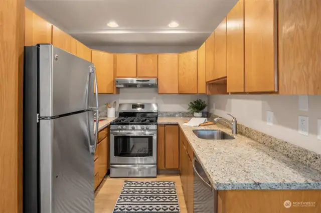 Detached apartment kitchen