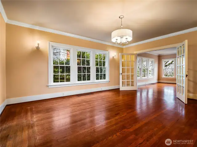 Charming dining room off of the living room and kitchen.