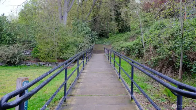 Nice walking trails and pickle ball court!