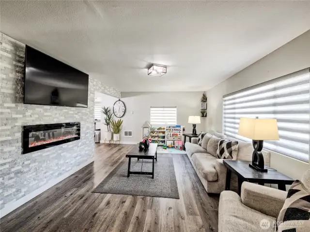Bright & Spacious Living Room