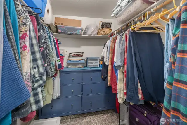 Generous walk-in closet in the primary bedroom keeps everything organized and easy to access.