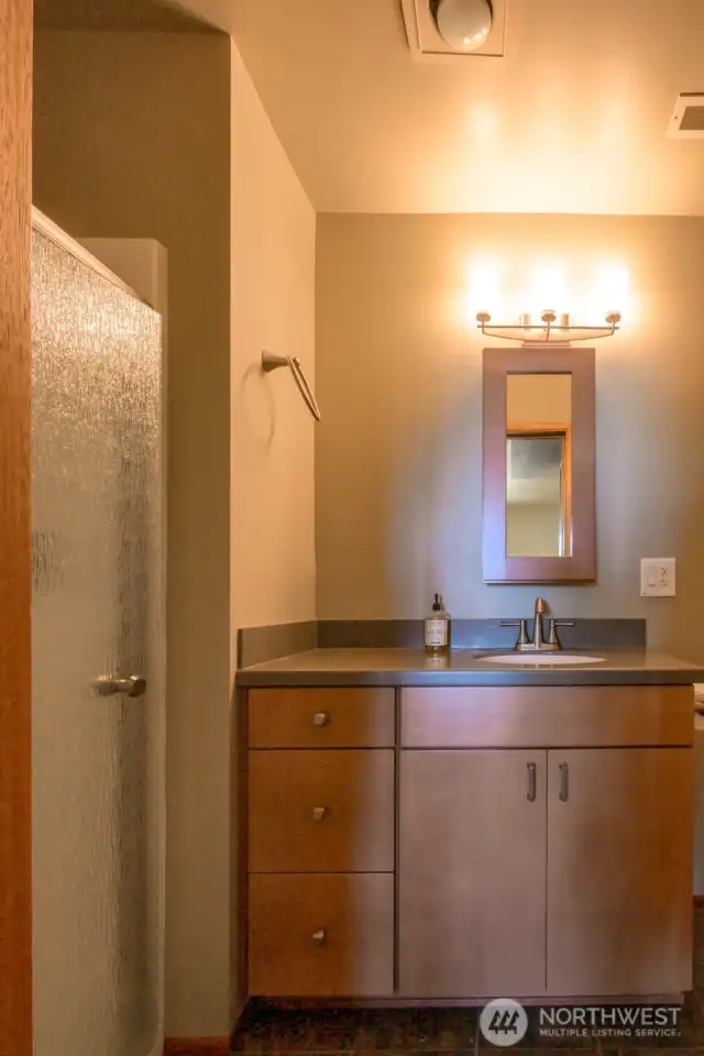 Bedroom bath