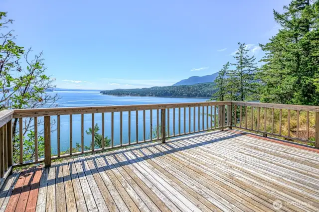 Deck 3