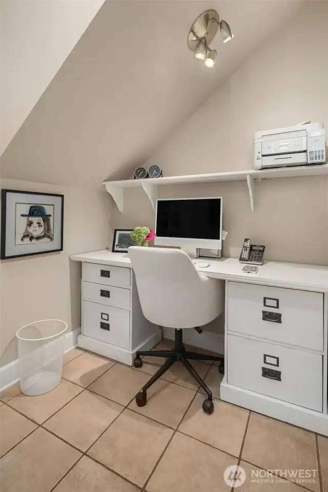 Computer area