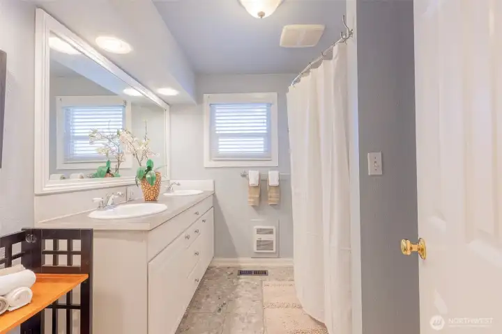 Full bath double sinks