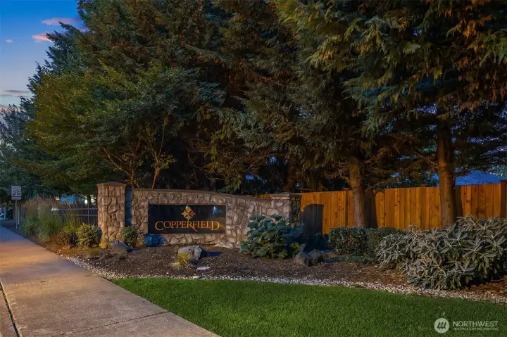 Quick access to bus lines at Sky Island/Hwy 410