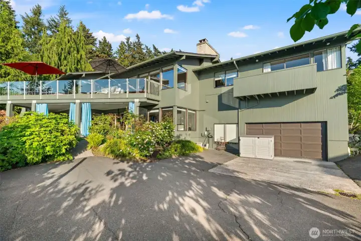Additional 2 car garage space.