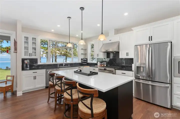 Kitchen with eating area