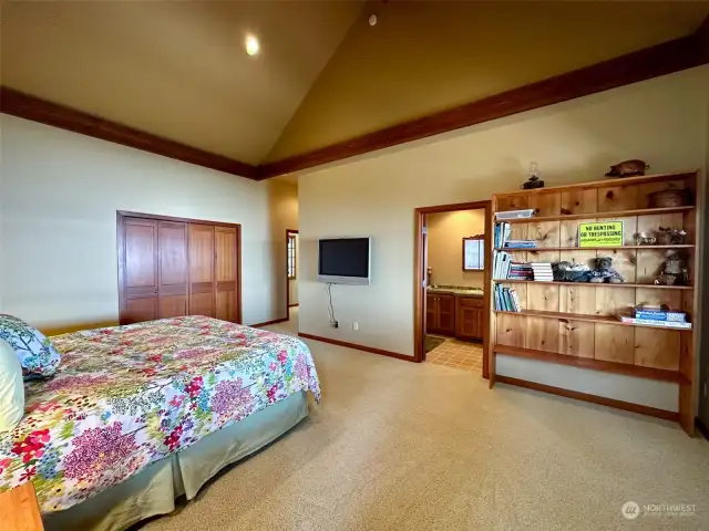 There is a second ensuite bedroom.  This spacious bedroom has a full bath, views, and larges closets.