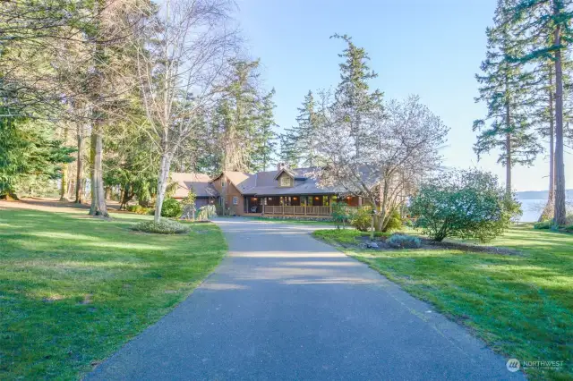 Welcome Home to your retreat on Camano Island, no ferry needed and close to all amenities.