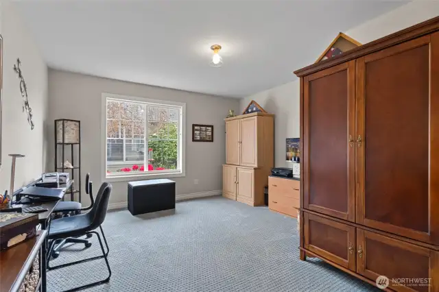 Bonus room - craft room - extra bedroom - etc